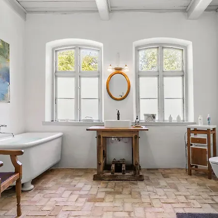 Lovely In With Kitchen